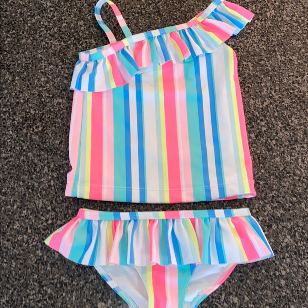 Swimsuit - Picture 1 of 7